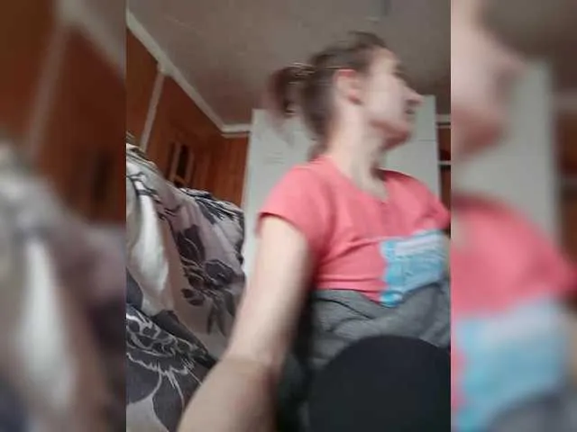 Live sex webcam photo for BarbiGirla #290930246