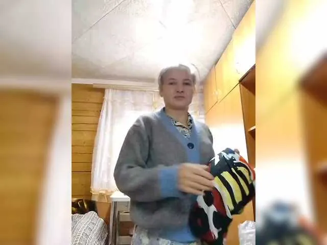 Live sex webcam photo for BarbiGirla #292018588