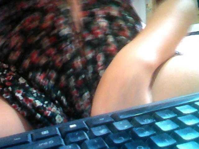 Live sex webcam photo for BarbieBigTits #272250331