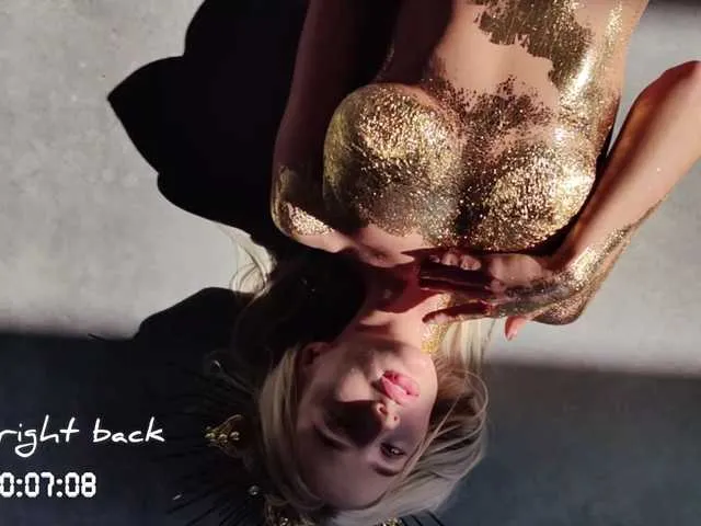 Live sex webcam photo for BarbieSize #290993468