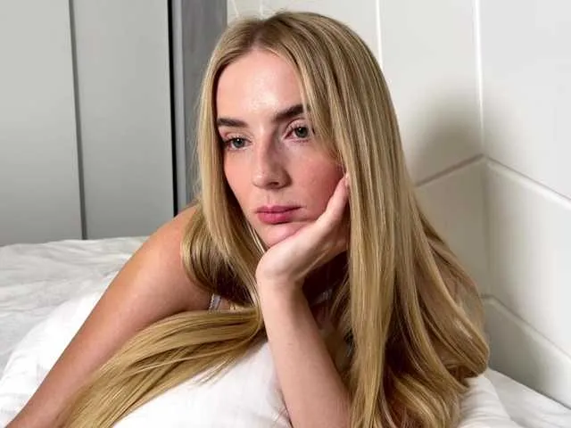 Live sex webcam photo for BarbieSize #291709700