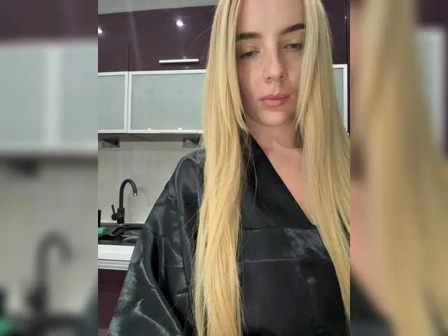 Live sex webcam photo for BarbieSize #291735447