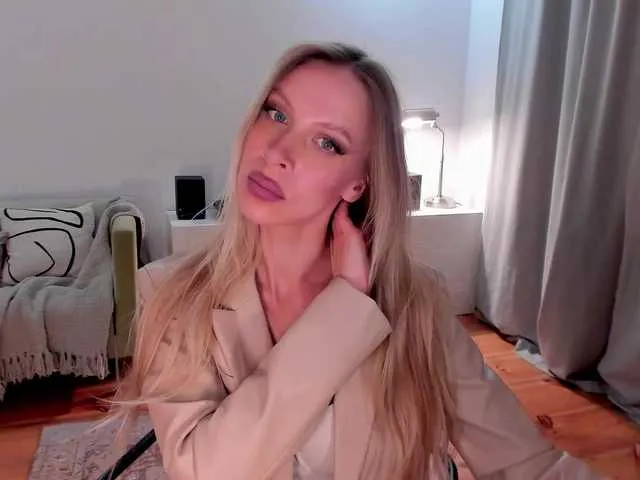 Live sex webcam photo for Basic1nstinct #276511878