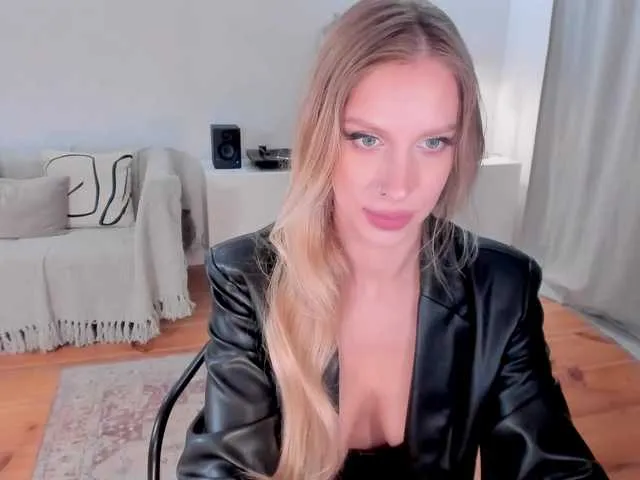 Live sex webcam photo for Basic1nstinct #276721291