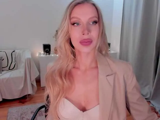 Live sex webcam photo for Basic1nstinct #276869776