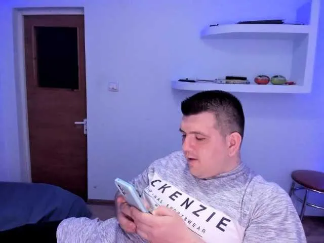 Live sex webcam photo for Basystem #288037945