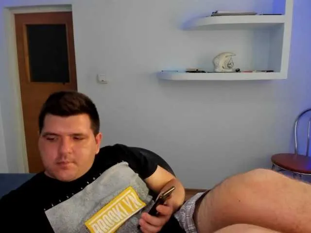 Live sex webcam photo for Basystem #288037972