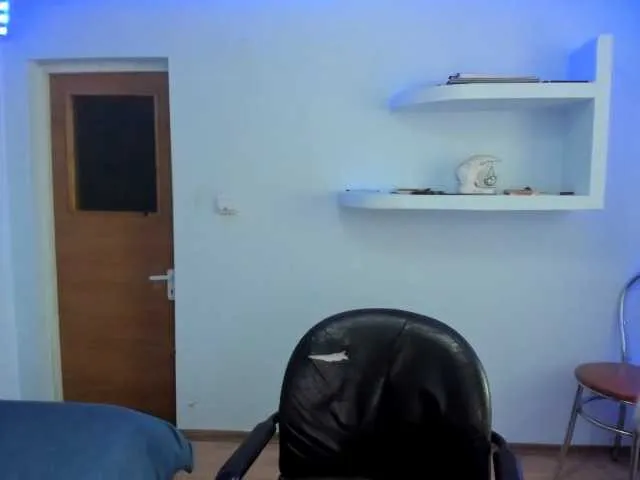 Live sex webcam photo for Basystem #288037974