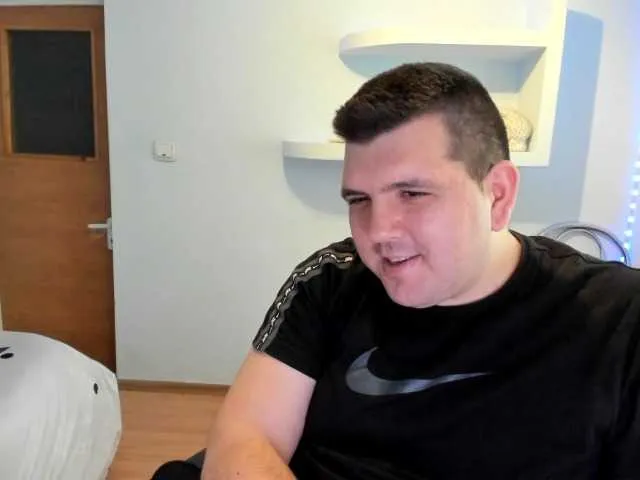 Live sex webcam photo for Basystem #288038061