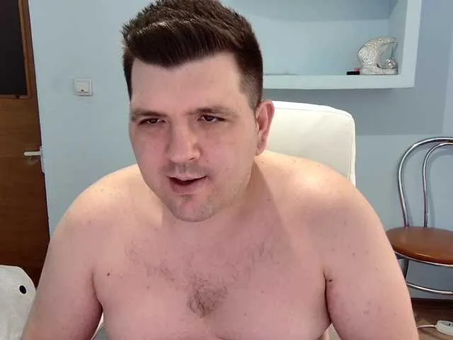Live sex webcam photo for Basystem #290479654