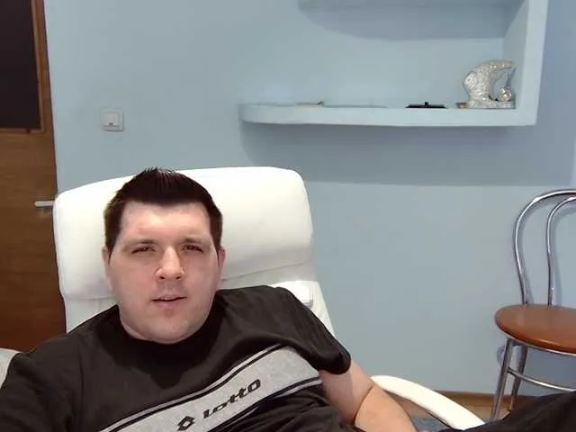 Live sex webcam photo for Basystem #290590127