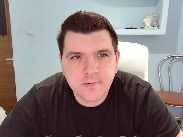Live sex webcam photo for Basystem #290594851