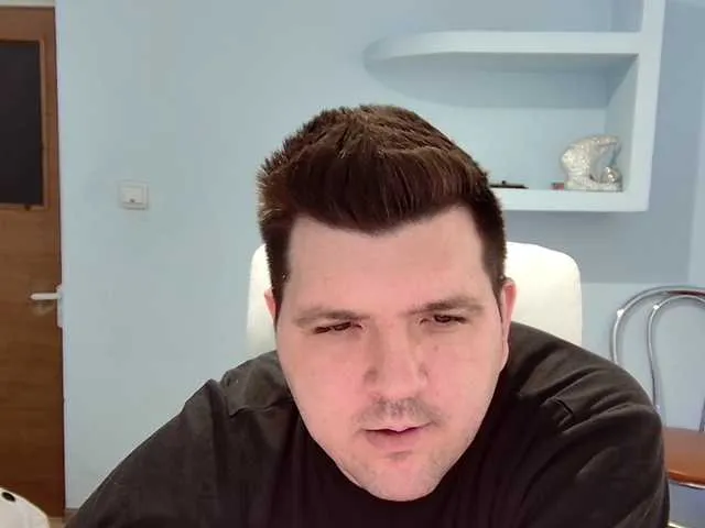 Live sex webcam photo for Basystem #290805585