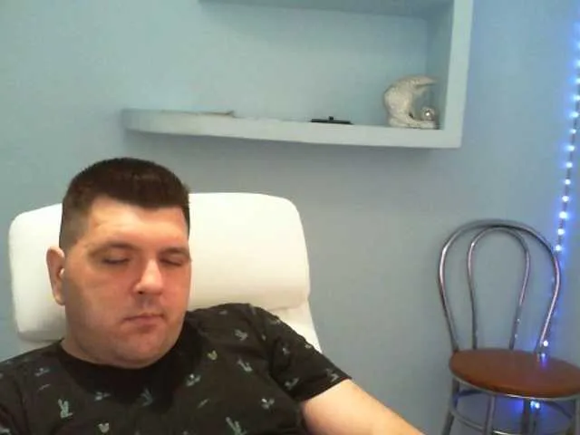 Live sex webcam photo for Basystem #291055908