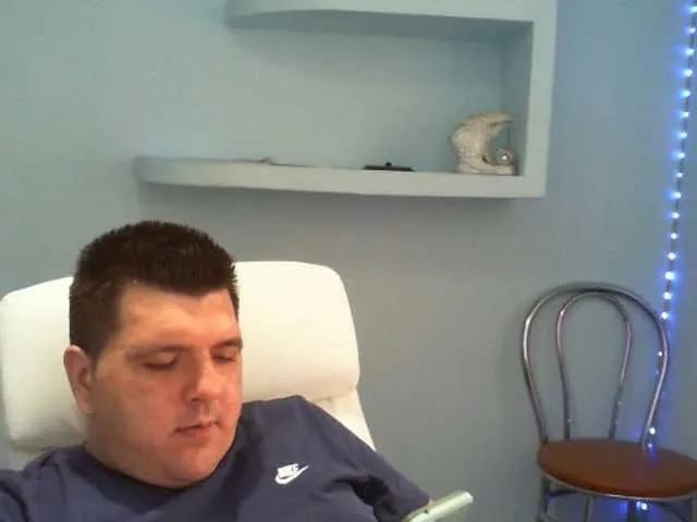 Live sex webcam photo for Basystem #291137677