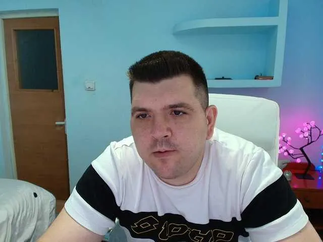 Live sex webcam photo for Basystem #291222985