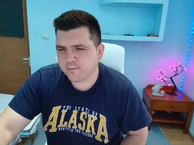 Live sex webcam photo for Basystem #291271878