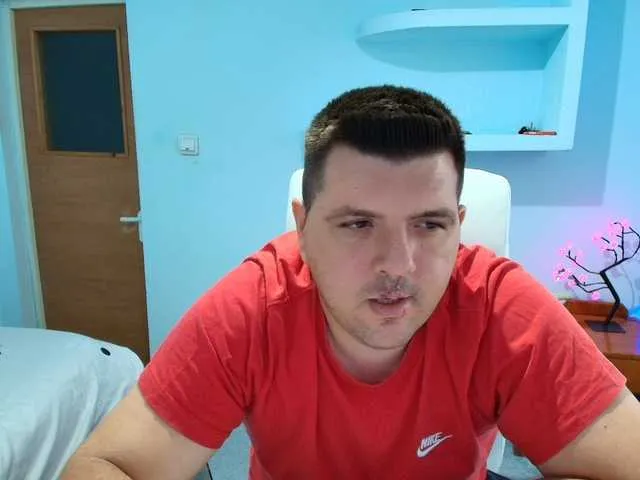 Live sex webcam photo for Basystem #291444419