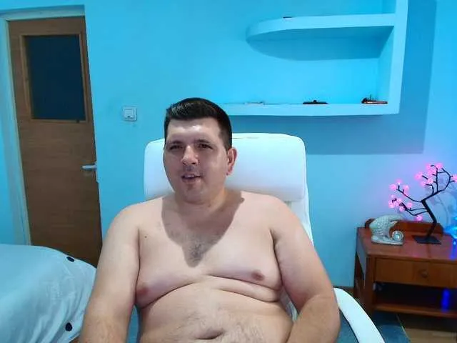 Live sex webcam photo for Basystem #291458538