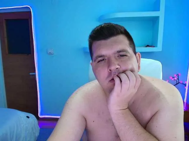 Live sex webcam photo for Basystem #291712213