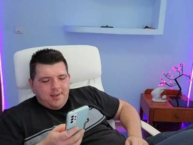 Live sex webcam photo for Basystem #291743879