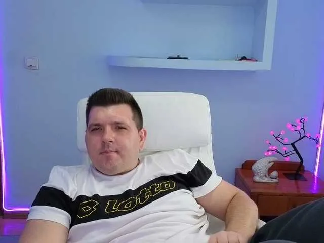 Live sex webcam photo for Basystem #291749524