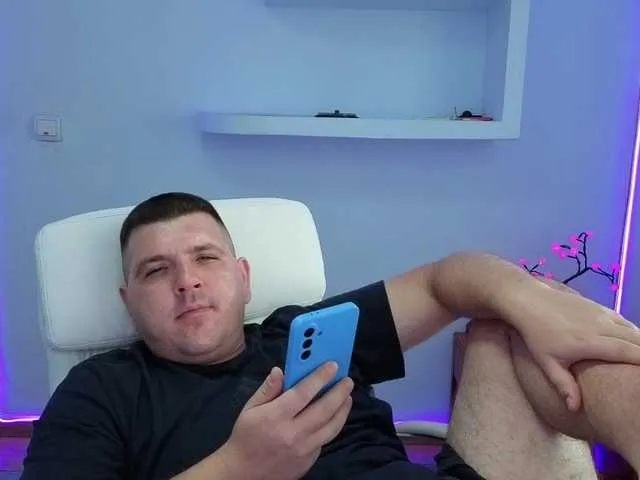 Live sex webcam photo for Basystem #291804266