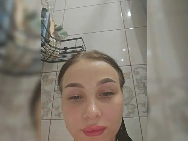Live sex webcam photo for BattyHils #288544154