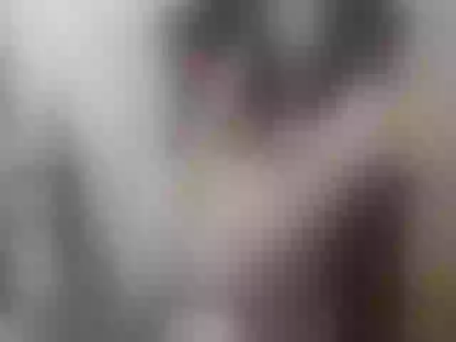 Live sex webcam photo for BattyHils #290404929