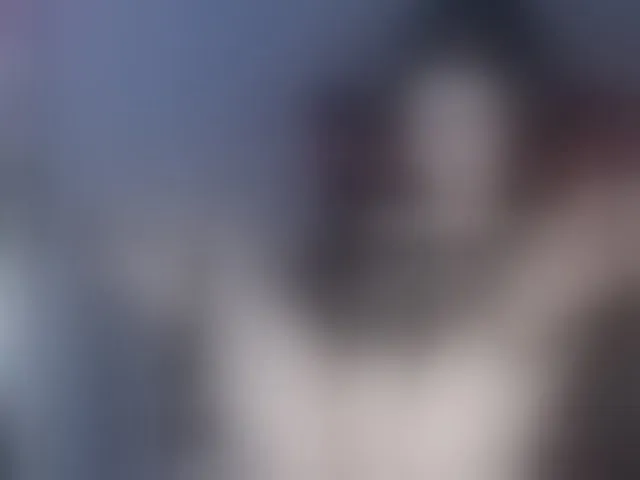 Live sex webcam photo for BattyHils #290577386