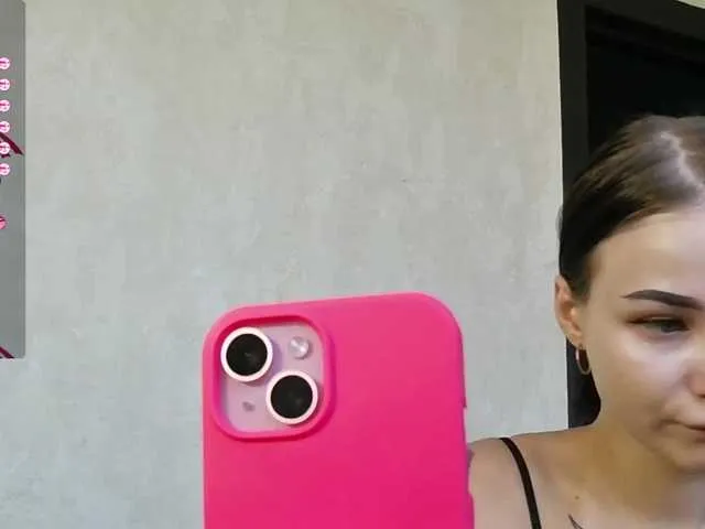 Live sex webcam photo for BattyHils #291609359