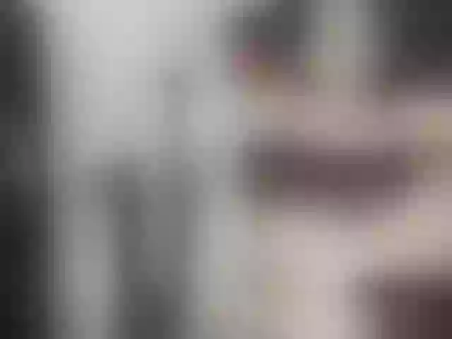 Live sex webcam photo for BattyHils #292157378