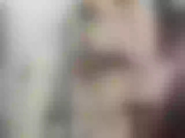 Live sex webcam photo for BattyHils #292168672