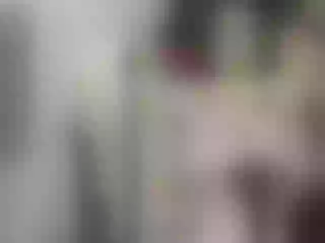 Live sex webcam photo for BattyHils #292185588