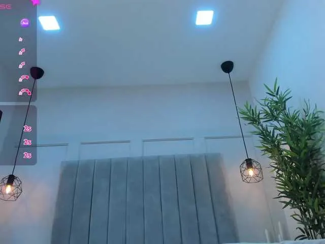 Live sex webcam photo for Bayonettaa #290350449