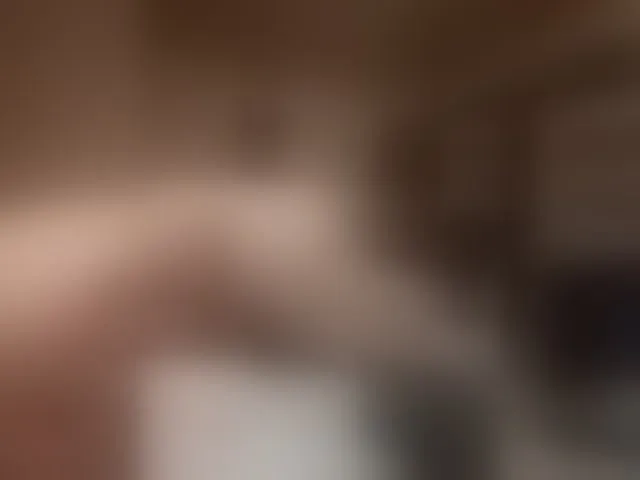Live sex webcam photo for BblE-bi-please #292557784