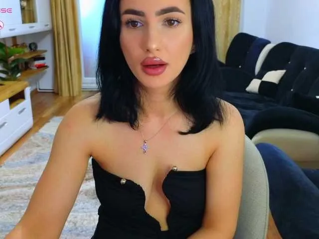 Live sex webcam photo for BbyKristy #292762283