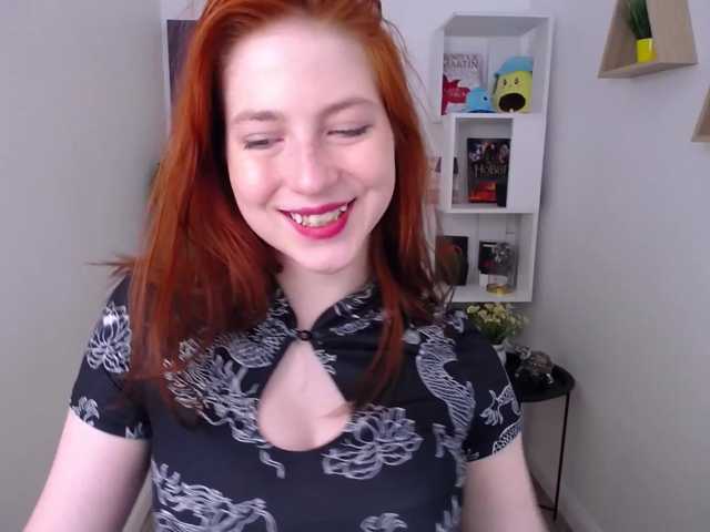 Live sex webcam photo for BeMyKing #273850595