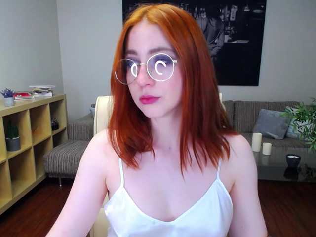Live sex webcam photo for BeMyKing #276141681