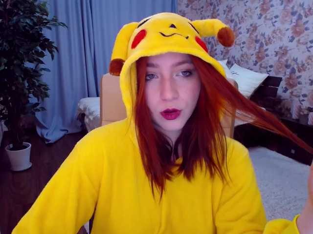 Live sex webcam photo for BeMyKing #276316992