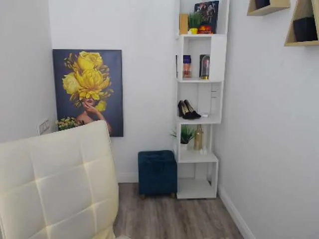 Live sex webcam photo for BeMyKing #277073269