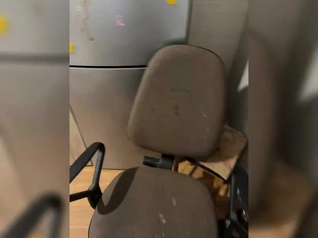 Live sex webcam photo for Beast00001 #291786160