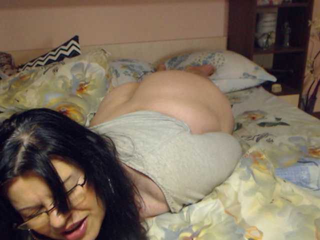 Live sex webcam photo for BeautifulDrea #277539209