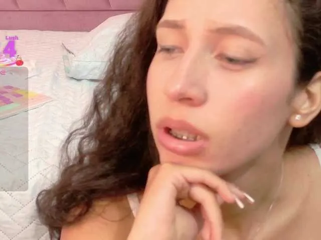 Live sex webcam photo for Beautifulskinny18 #292224464