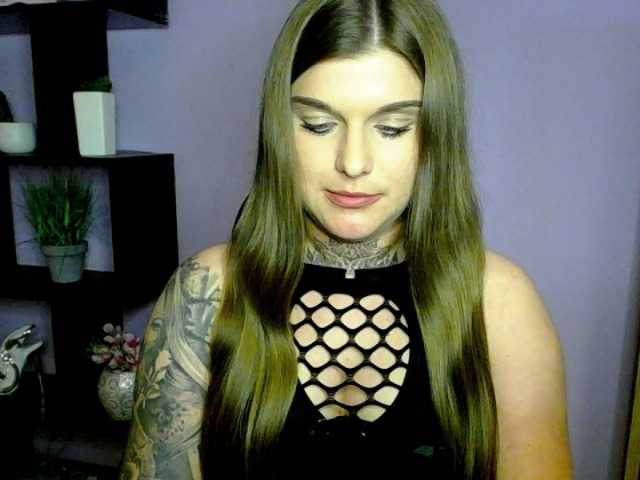 Live sex webcam photo for BeautySadie #275553869