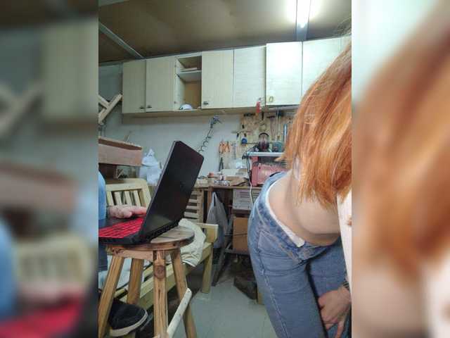 Live sex webcam photo for BeautyTriple #277923756