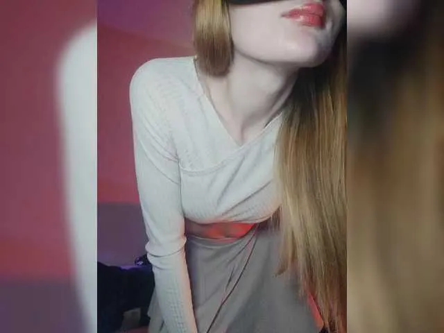 Live sex webcam photo for BeautyTriple #290566863