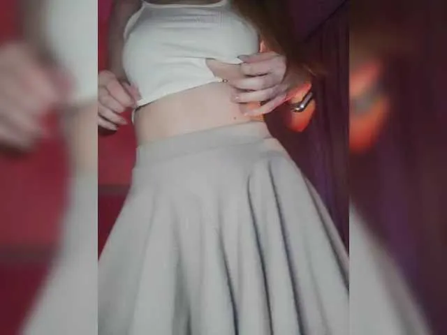 Live sex webcam photo for BeautyTriple #290573920
