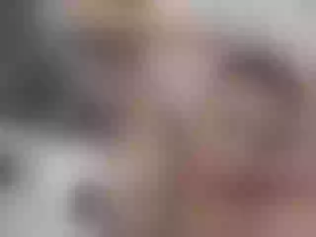 Live sex webcam photo for Beautystar12 #291963982