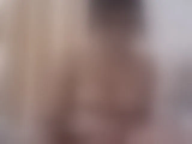 Live sex webcam photo for Beautystar12 #292606079